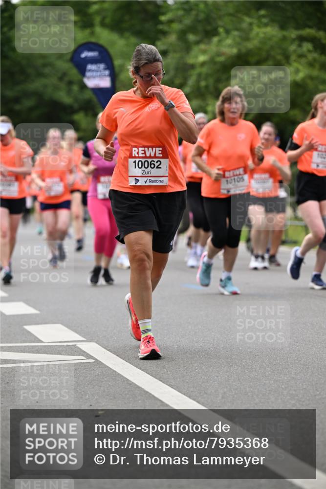 15.06.2025 - REWE Women's Run Dr. Thomas Lammeyer http://msf.ph/oto/7935368 15.06.2025 09:19:04 Laufen 10062, 10105 meine-sportfotos.de