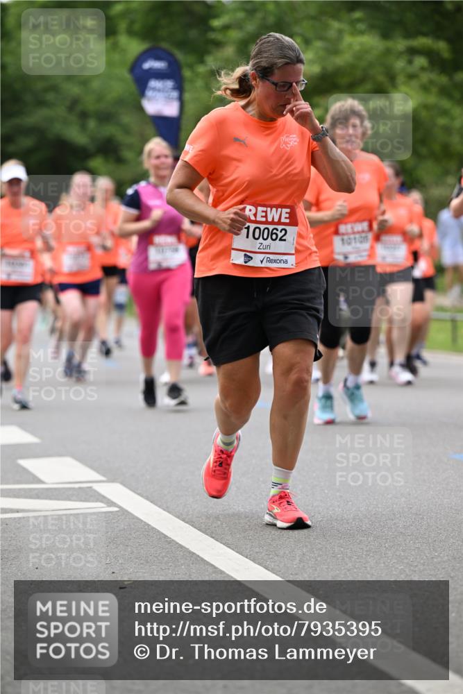 15.06.2025 - REWE Women's Run Dr. Thomas Lammeyer http://msf.ph/oto/7935395 15.06.2025 09:19:04 Laufen 10062, 10100 meine-sportfotos.de