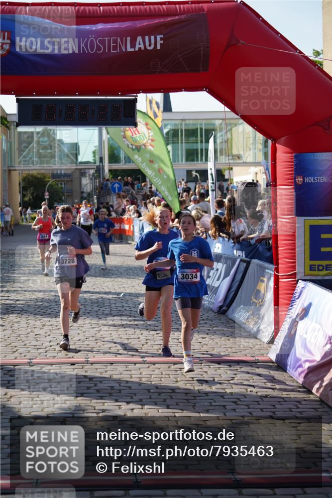 13.06.2025 - Holstenköstenlauf Felixshl http://msf.ph/oto/7935463 13.06.2025 18:04:28 Laufen 2014, 2990, 3014, 3034, 3709, 3728 meine-sportfotos.de