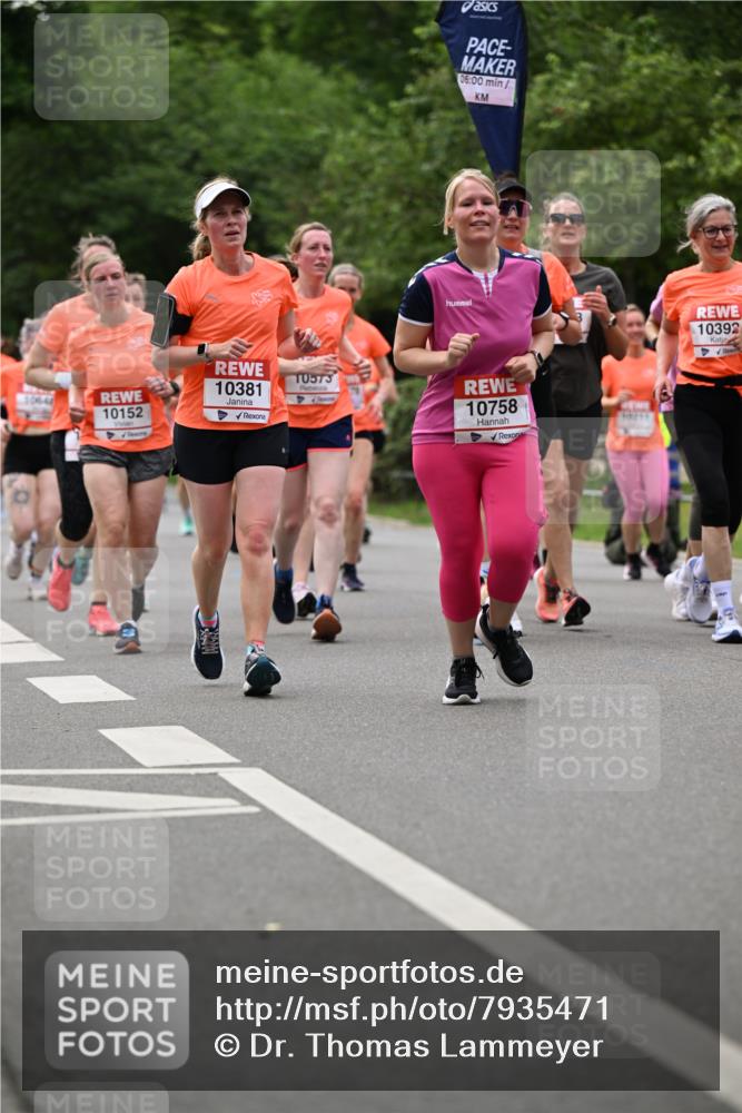 15.06.2025 - REWE Women's Run Dr. Thomas Lammeyer http://msf.ph/oto/7935471 15.06.2025 09:19:05 Laufen 306, 40, 10381, 10152, 06, 00, 10573, 10758, 10392 meine-sportfotos.de