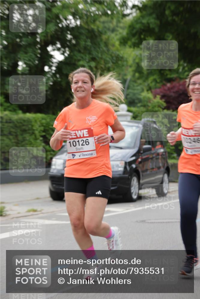 15.06.2025 - REWE Women's Run Jannik Wohlers http://msf.ph/oto/7935531 15.06.2025 08:26:01 Laufen 10126, 10245 meine-sportfotos.de
