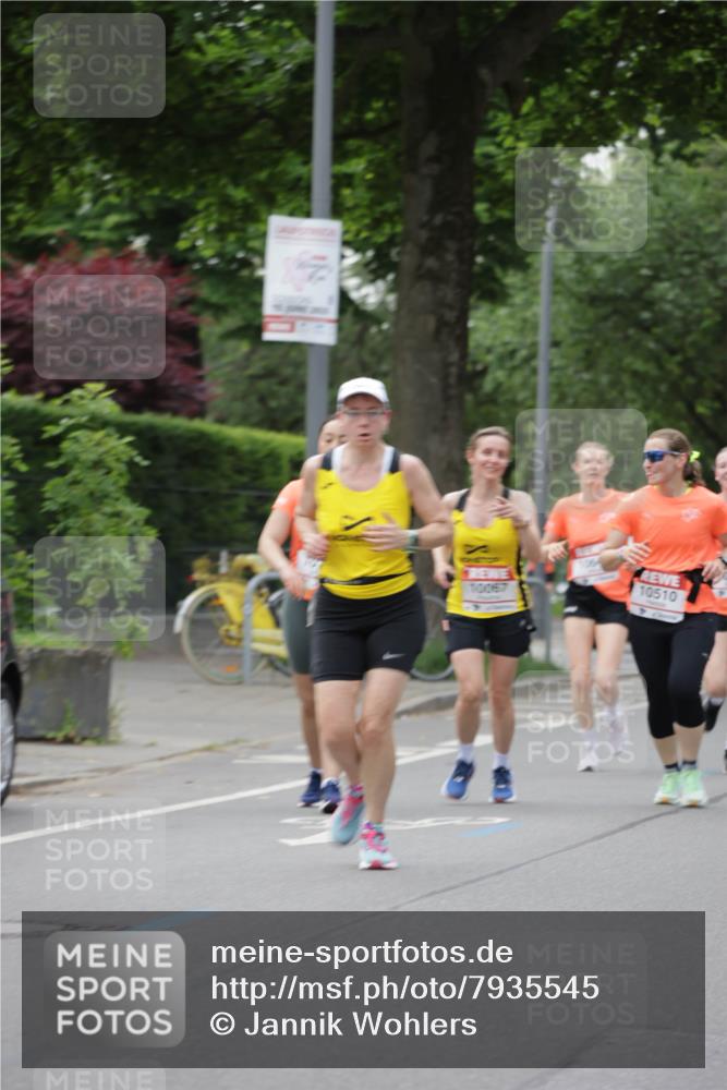 15.06.2025 - REWE Women's Run Jannik Wohlers http://msf.ph/oto/7935545 15.06.2025 08:26:02 Laufen 10510 meine-sportfotos.de