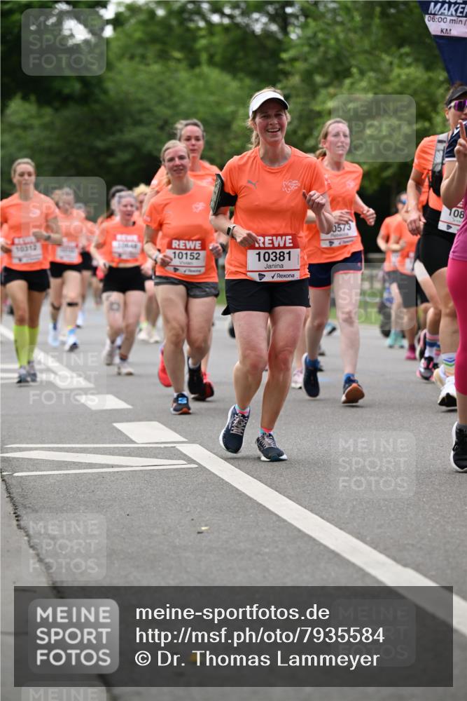 15.06.2025 - REWE Women's Run Dr. Thomas Lammeyer http://msf.ph/oto/7935584 15.06.2025 09:19:07 Laufen 06, 00, 0573, 108, 10312, 10152, 10381 meine-sportfotos.de