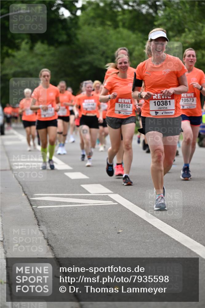 15.06.2025 - REWE Women's Run Dr. Thomas Lammeyer http://msf.ph/oto/7935598 15.06.2025 09:19:07 Laufen 10152, 10381, 10573 meine-sportfotos.de