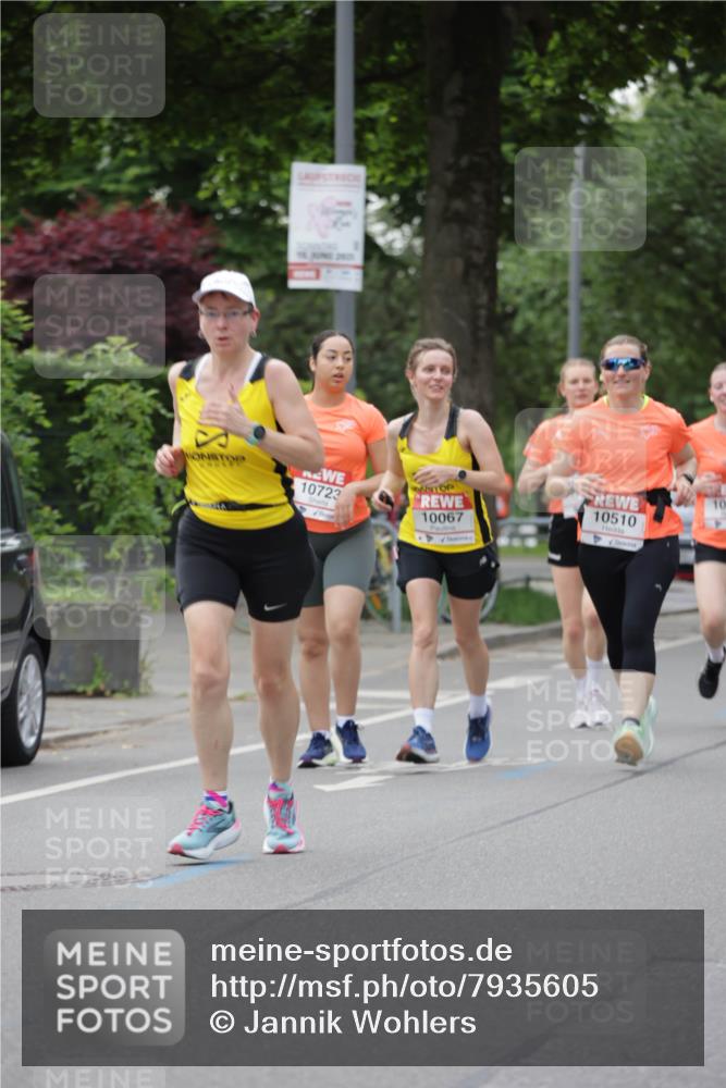 15.06.2025 - REWE Women's Run Jannik Wohlers http://msf.ph/oto/7935605 15.06.2025 08:26:03 Laufen 10723, 10067, 10510 meine-sportfotos.de