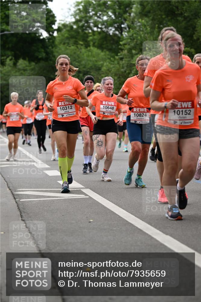 15.06.2025 - REWE Women's Run Dr. Thomas Lammeyer http://msf.ph/oto/7935659 15.06.2025 09:19:09 Laufen 10312, 10648, 10824, 10152 meine-sportfotos.de