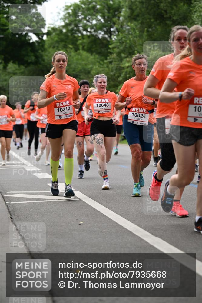 15.06.2025 - REWE Women's Run Dr. Thomas Lammeyer http://msf.ph/oto/7935668 15.06.2025 09:19:09 Laufen 10312, 10648, 10824 meine-sportfotos.de