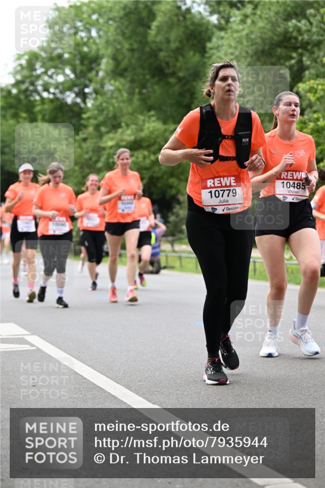 15.06.2025 - REWE Women's Run Dr. Thomas Lammeyer http://msf.ph/oto/7935944 15.06.2025 09:19:15 Laufen 10779, 10485 meine-sportfotos.de