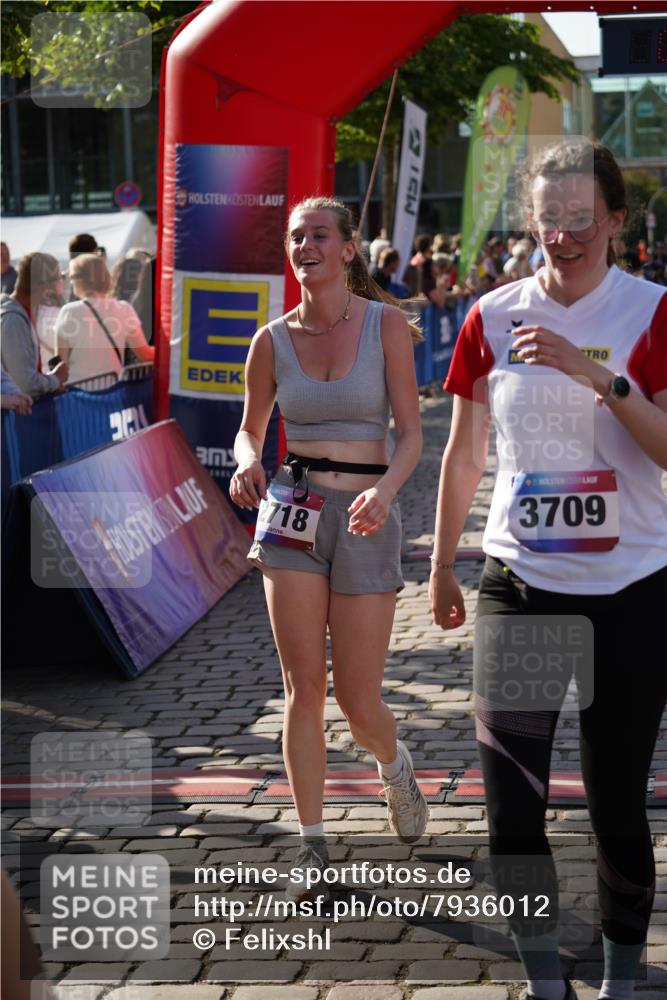 13.06.2025 - Holstenköstenlauf Felixshl http://msf.ph/oto/7936012 13.06.2025 18:04:39 Laufen 2286, 2718, 2806, 3163, 3709, 3938, 3939 meine-sportfotos.de