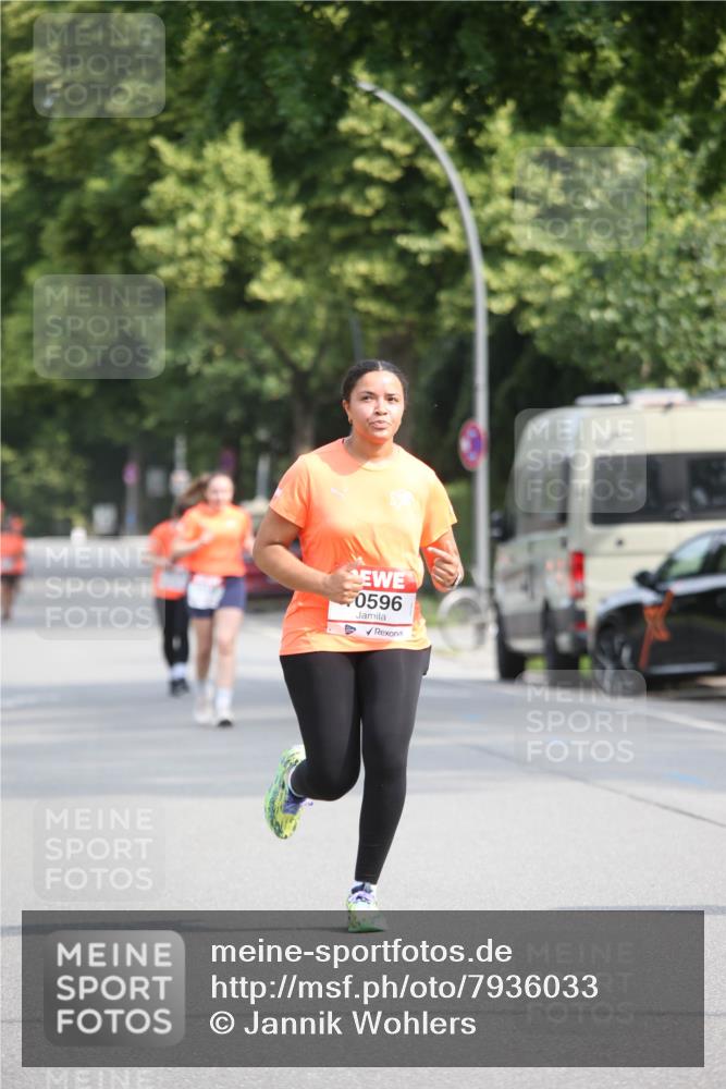 15.06.2025 - REWE Women's Run Jannik Wohlers http://msf.ph/oto/7936033 15.06.2025 09:53:46 Laufen 0596 meine-sportfotos.de
