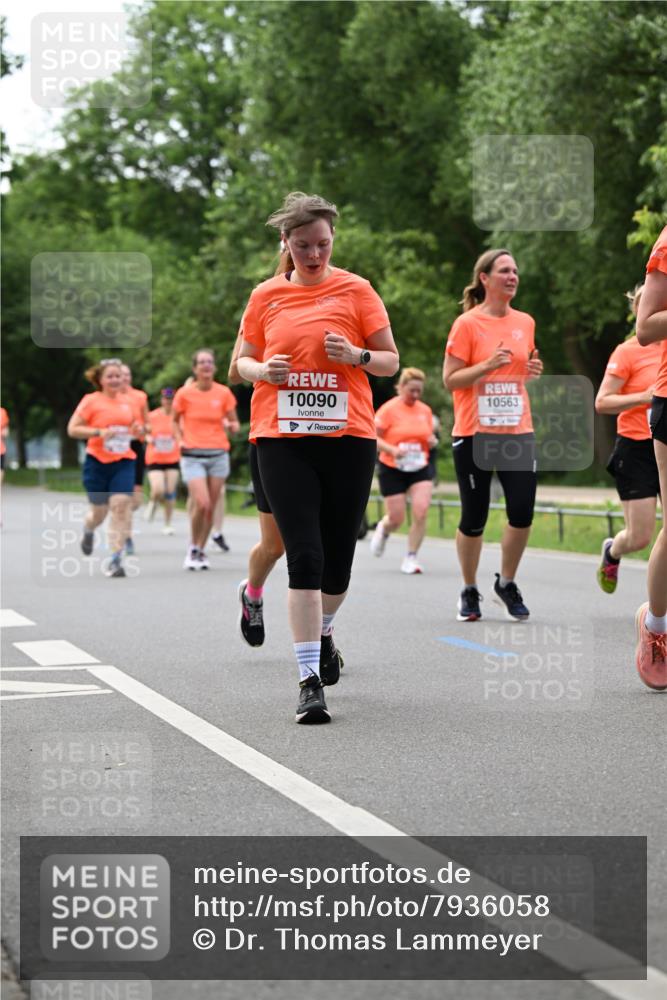 15.06.2025 - REWE Women's Run Dr. Thomas Lammeyer http://msf.ph/oto/7936058 15.06.2025 09:19:18 Laufen 10090, 10563 meine-sportfotos.de