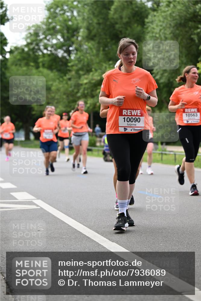 15.06.2025 - REWE Women's Run Dr. Thomas Lammeyer http://msf.ph/oto/7936089 15.06.2025 09:19:18 Laufen 10090, 10563 meine-sportfotos.de