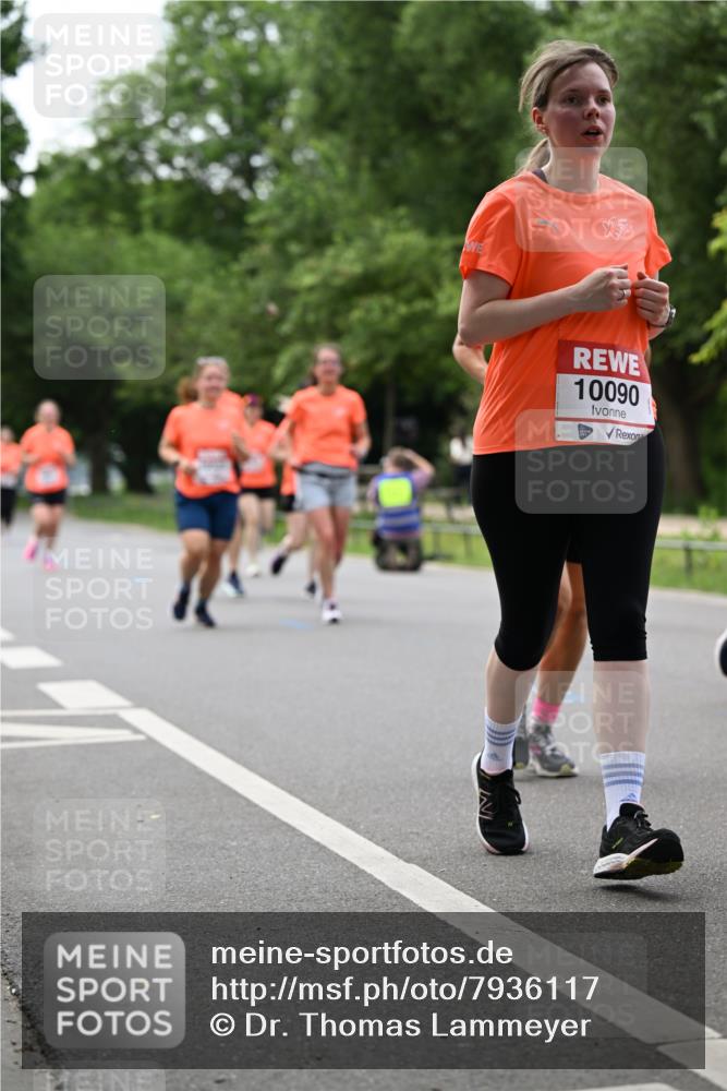 15.06.2025 - REWE Women's Run Dr. Thomas Lammeyer http://msf.ph/oto/7936117 15.06.2025 09:19:19 Laufen 10090 meine-sportfotos.de