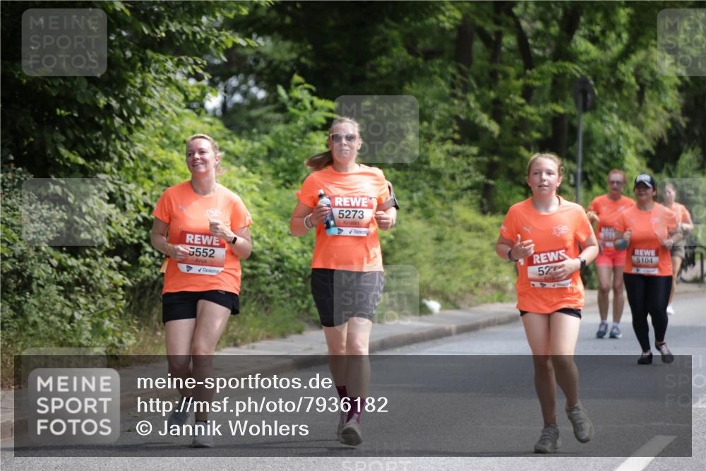 15.06.2025 - REWE Women's Run Jannik Wohlers http://msf.ph/oto/7936182 15.06.2025 10:13:18 Laufen 5552, 5273, 52, 21, 5104 meine-sportfotos.de