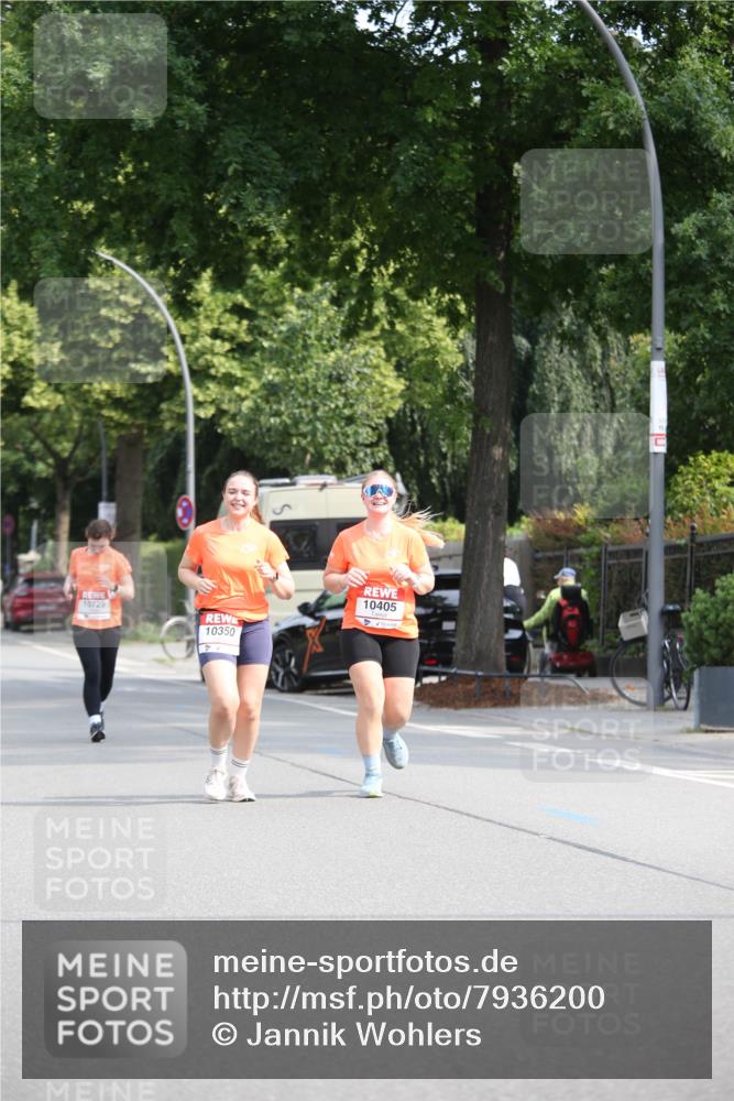 15.06.2025 - REWE Women's Run Jannik Wohlers http://msf.ph/oto/7936200 15.06.2025 09:53:52 Laufen 10729, 10405, 10350, 4 meine-sportfotos.de