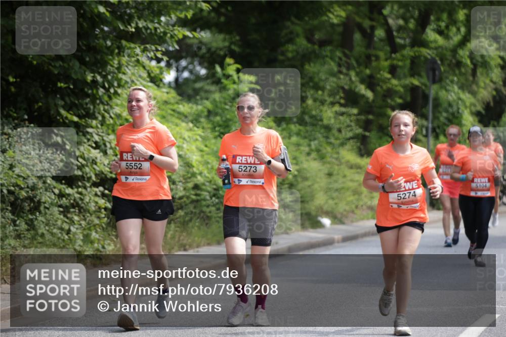 15.06.2025 - REWE Women's Run Jannik Wohlers http://msf.ph/oto/7936208 15.06.2025 10:13:19 Laufen 5552, 5273, 5274, 5104 meine-sportfotos.de