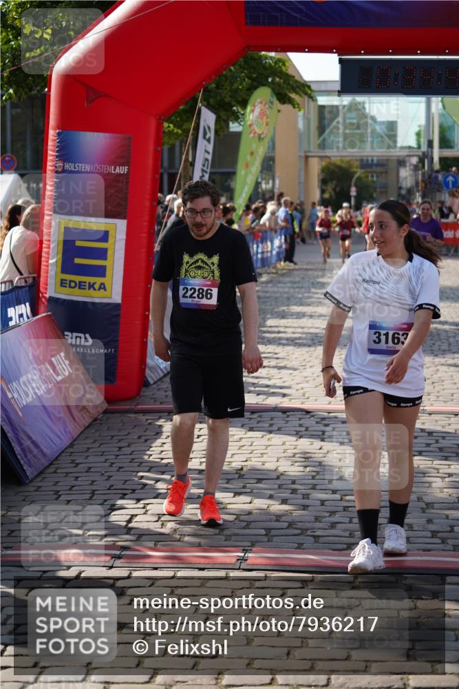 13.06.2025 - Holstenköstenlauf Felixshl http://msf.ph/oto/7936217 13.06.2025 18:04:46 Laufen 2286, 2735, 2783, 2892, 3153, 3154, 3163, 3765, 3938, 3939 meine-sportfotos.de