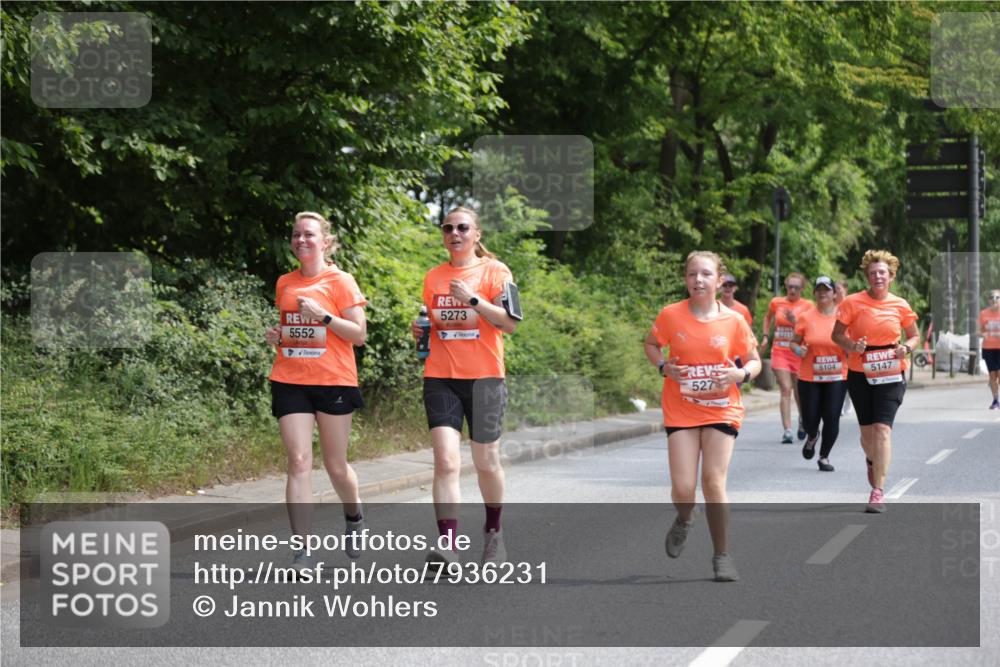 15.06.2025 - REWE Women's Run Jannik Wohlers http://msf.ph/oto/7936231 15.06.2025 10:13:20 Laufen 5552, 5273, 527, 211, 5104, 5147 meine-sportfotos.de