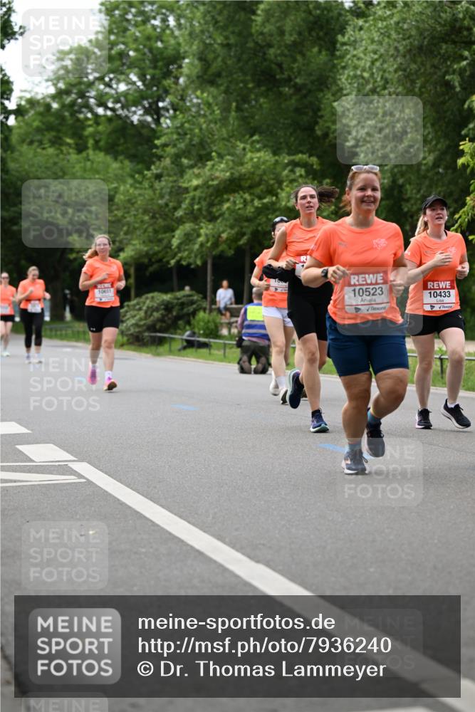 15.06.2025 - REWE Women's Run Dr. Thomas Lammeyer http://msf.ph/oto/7936240 15.06.2025 09:19:21 Laufen 10651, 10523, 10433 meine-sportfotos.de