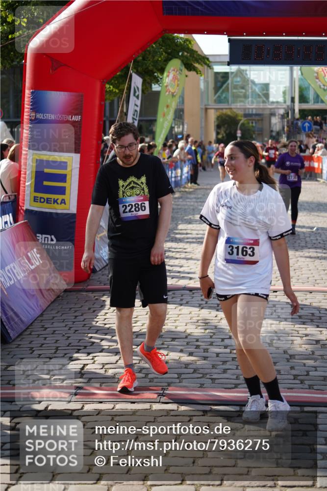 13.06.2025 - Holstenköstenlauf Felixshl http://msf.ph/oto/7936275 13.06.2025 18:04:46 Laufen 2286, 2735, 2783, 2892, 3153, 3154, 3163, 3765, 3938, 3939 meine-sportfotos.de