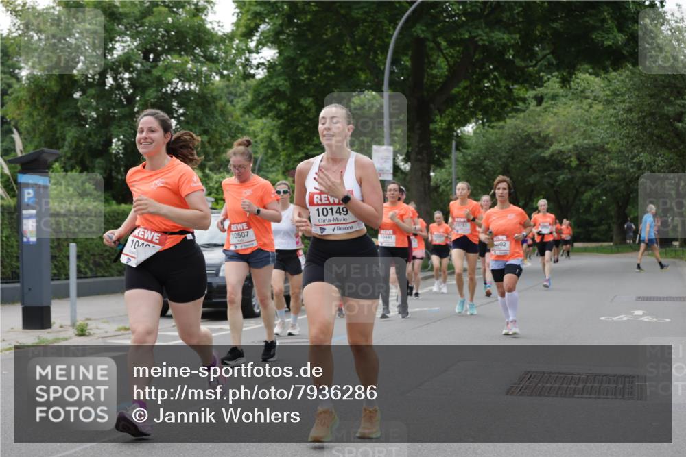 15.06.2025 - REWE Women's Run Jannik Wohlers http://msf.ph/oto/7936286 15.06.2025 08:26:28 Laufen 10, 10507, 10149, 10781, 10441, 502 meine-sportfotos.de