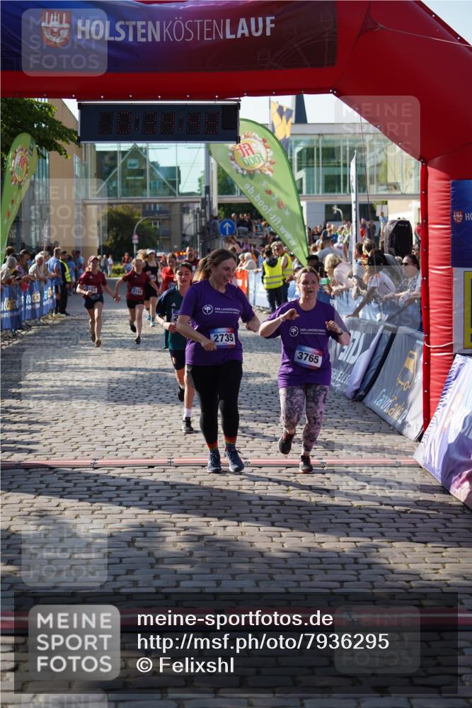 13.06.2025 - Holstenköstenlauf Felixshl http://msf.ph/oto/7936295 13.06.2025 18:04:49 Laufen 2008, 2735, 2783, 2892, 3153, 3154, 3291, 3765 meine-sportfotos.de