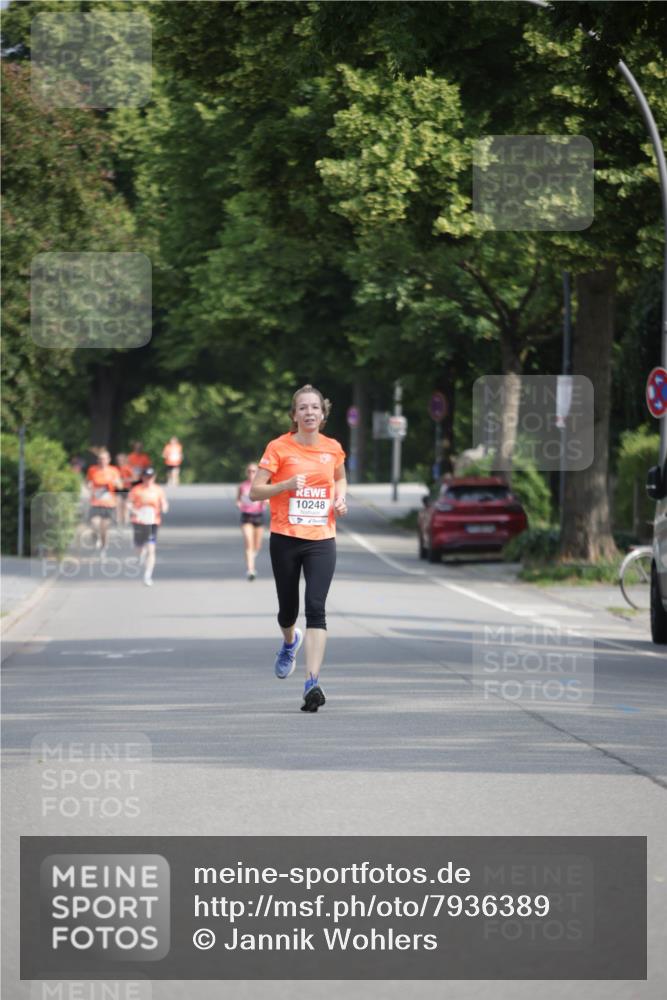15.06.2025 - REWE Women's Run Jannik Wohlers http://msf.ph/oto/7936389 15.06.2025 08:42:38 Laufen 10248 meine-sportfotos.de