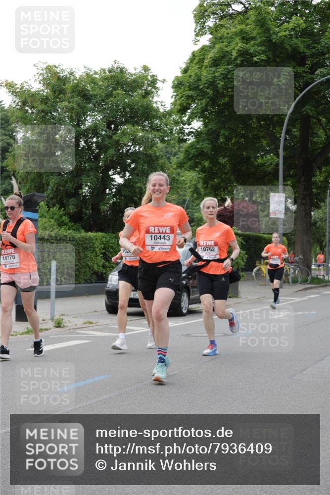 15.06.2025 - REWE Women's Run Jannik Wohlers http://msf.ph/oto/7936409 15.06.2025 08:26:34 Laufen 10762, 10778, 1020, 10443 meine-sportfotos.de