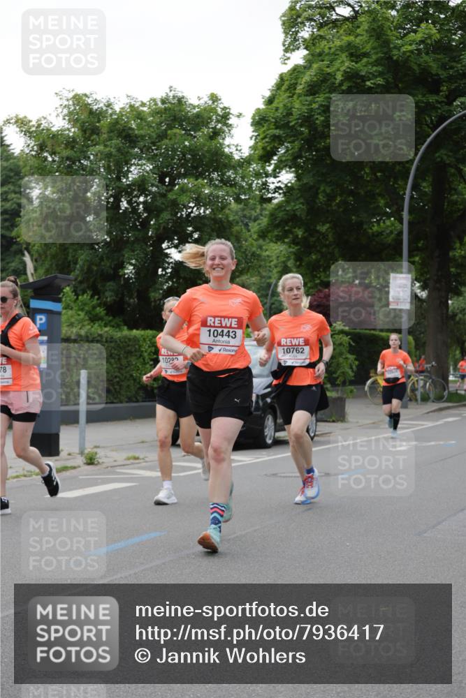 15.06.2025 - REWE Women's Run Jannik Wohlers http://msf.ph/oto/7936417 15.06.2025 08:26:34 Laufen 78, 1028, 10443, 10762 meine-sportfotos.de