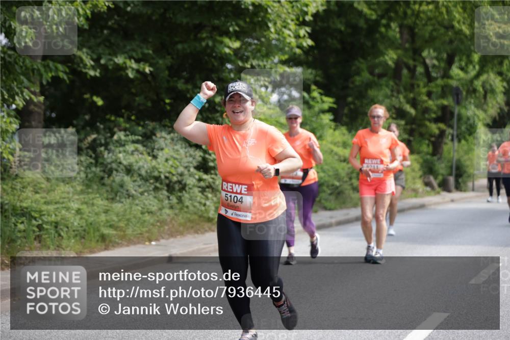 15.06.2025 - REWE Women's Run Jannik Wohlers http://msf.ph/oto/7936445 15.06.2025 10:13:26 Laufen 5104, 6211 meine-sportfotos.de