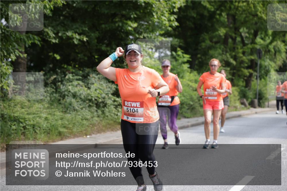 15.06.2025 - REWE Women's Run Jannik Wohlers http://msf.ph/oto/7936453 15.06.2025 10:13:26 Laufen 5104, 6173, 5211 meine-sportfotos.de