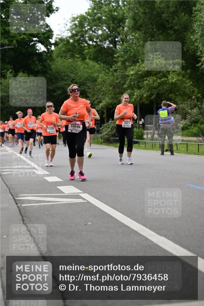 15.06.2025 - REWE Women's Run Dr. Thomas Lammeyer http://msf.ph/oto/7936458 15.06.2025 09:19:26 Laufen 10646 meine-sportfotos.de