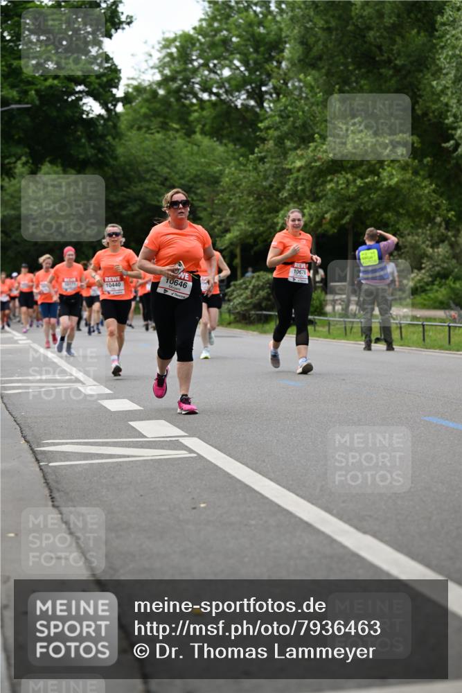 15.06.2025 - REWE Women's Run Dr. Thomas Lammeyer http://msf.ph/oto/7936463 15.06.2025 09:19:26 Laufen 10646, 10440, 10678 meine-sportfotos.de