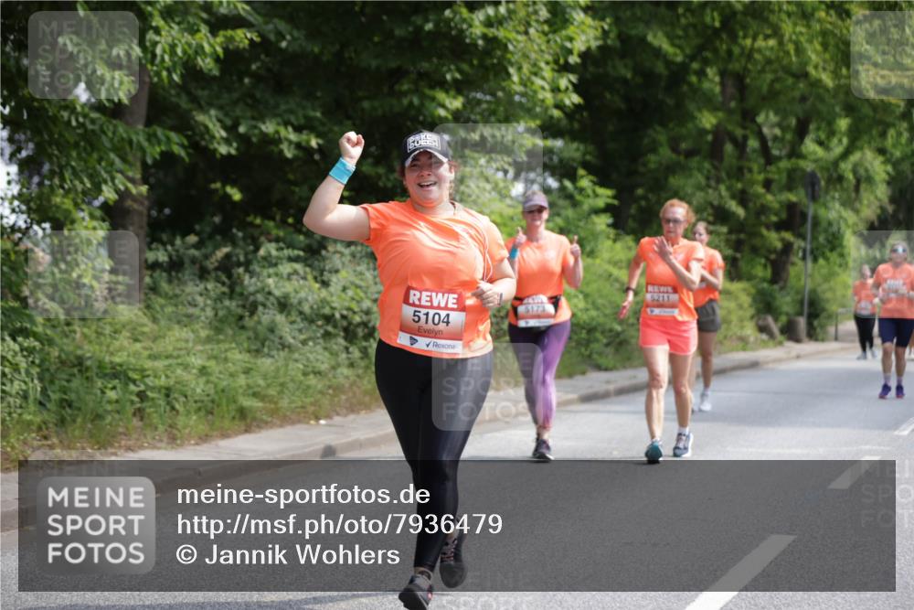 15.06.2025 - REWE Women's Run Jannik Wohlers http://msf.ph/oto/7936479 15.06.2025 10:13:26 Laufen 5104, 5173, 5211 meine-sportfotos.de