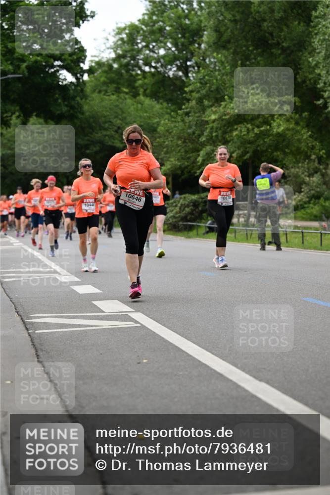 15.06.2025 - REWE Women's Run Dr. Thomas Lammeyer http://msf.ph/oto/7936481 15.06.2025 09:19:26 Laufen 10646 meine-sportfotos.de