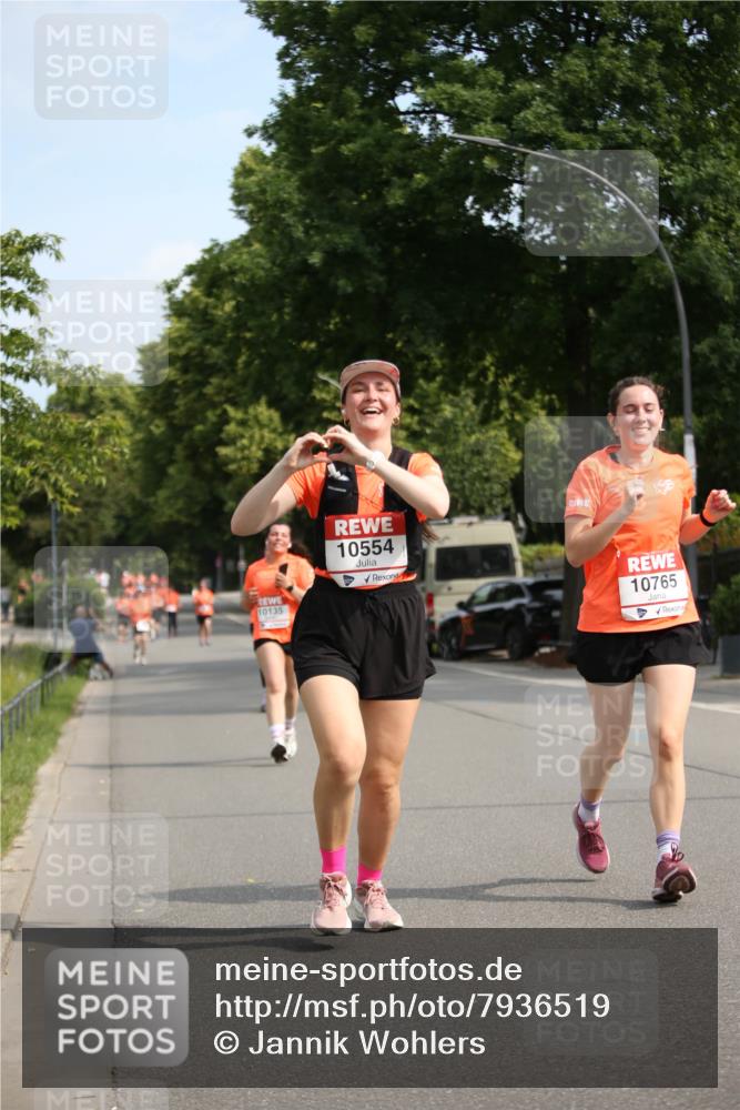 15.06.2025 - REWE Women's Run Jannik Wohlers http://msf.ph/oto/7936519 15.06.2025 09:54:19 Laufen 10135, 10554, 10765 meine-sportfotos.de
