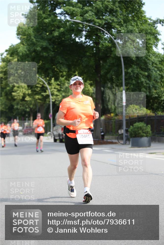 15.06.2025 - REWE Women's Run Jannik Wohlers http://msf.ph/oto/7936611 15.06.2025 09:54:36 Laufen 10465 meine-sportfotos.de