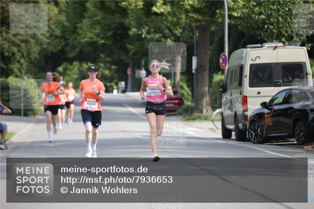 15.06.2025 - REWE Women's Run Jannik Wohlers http://msf.ph/oto/7936653 15.06.2025 08:42:50 Laufen 10200, 10861 meine-sportfotos.de