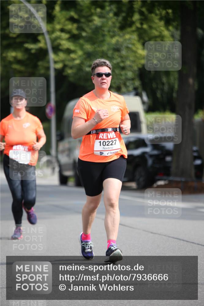 15.06.2025 - REWE Women's Run Jannik Wohlers http://msf.ph/oto/7936666 15.06.2025 09:54:40 Laufen 1041, 2310, 3, 10227 meine-sportfotos.de