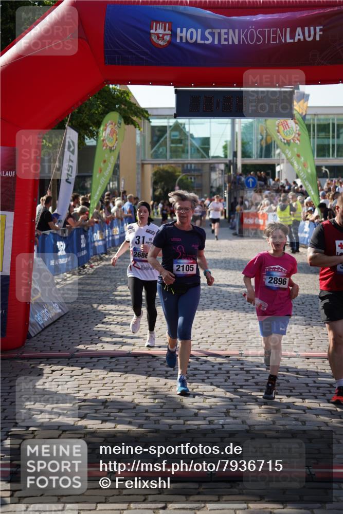 13.06.2025 - Holstenköstenlauf Felixshl http://msf.ph/oto/7936715 13.06.2025 18:04:58 Laufen 2008, 2105, 2686, 2896, 3291 meine-sportfotos.de