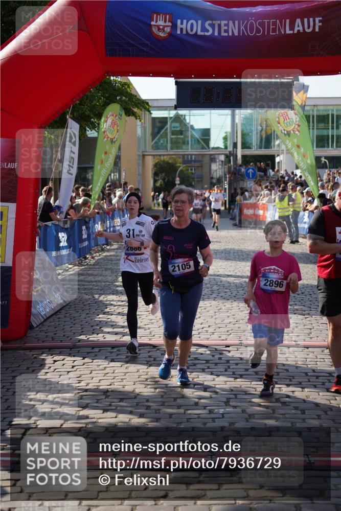 13.06.2025 - Holstenköstenlauf Felixshl http://msf.ph/oto/7936729 13.06.2025 18:04:59 Laufen 2008, 2105, 2686, 2896, 3291 meine-sportfotos.de