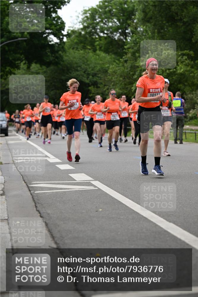 15.06.2025 - REWE Women's Run Dr. Thomas Lammeyer http://msf.ph/oto/7936776 15.06.2025 09:19:32 Laufen 10171, 10340 meine-sportfotos.de
