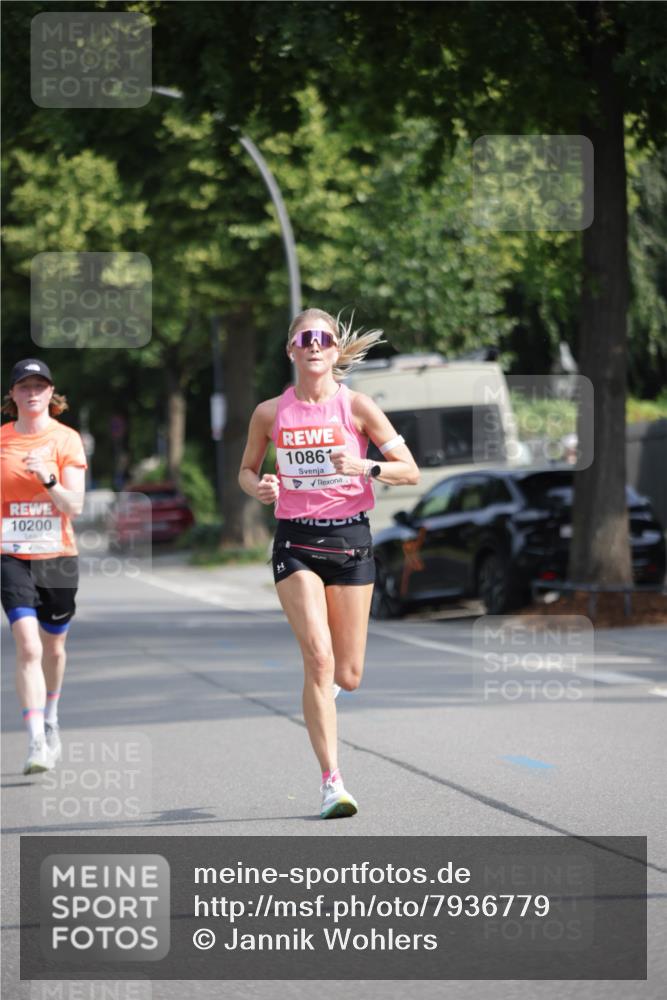 15.06.2025 - REWE Women's Run Jannik Wohlers http://msf.ph/oto/7936779 15.06.2025 08:42:54 Laufen 10200, 10861 meine-sportfotos.de