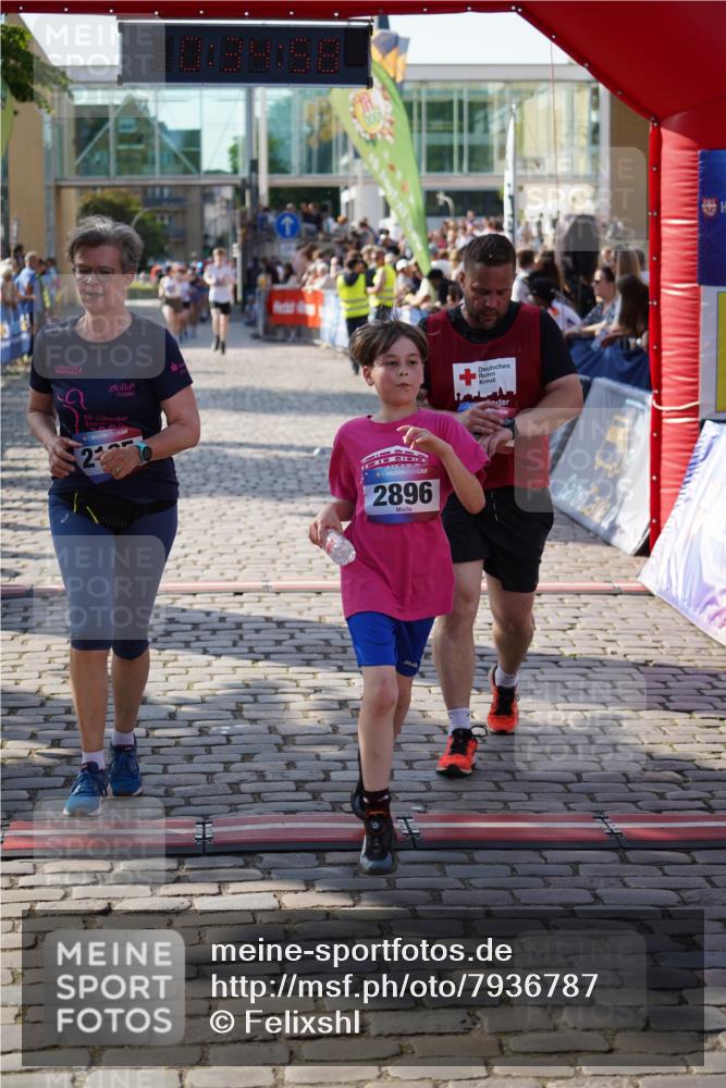 13.06.2025 - Holstenköstenlauf Felixshl http://msf.ph/oto/7936787 13.06.2025 18:04:59 Laufen 2008, 2105, 2686, 2896, 3291 meine-sportfotos.de