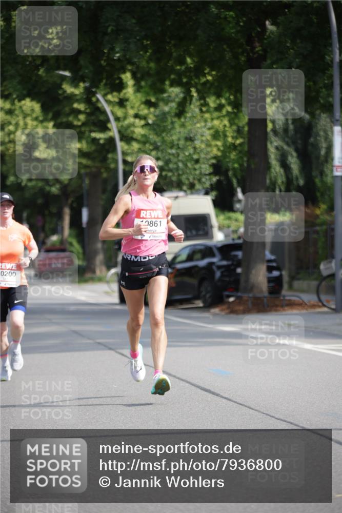 15.06.2025 - REWE Women's Run Jannik Wohlers http://msf.ph/oto/7936800 15.06.2025 08:42:54 Laufen 0861, 0200 meine-sportfotos.de