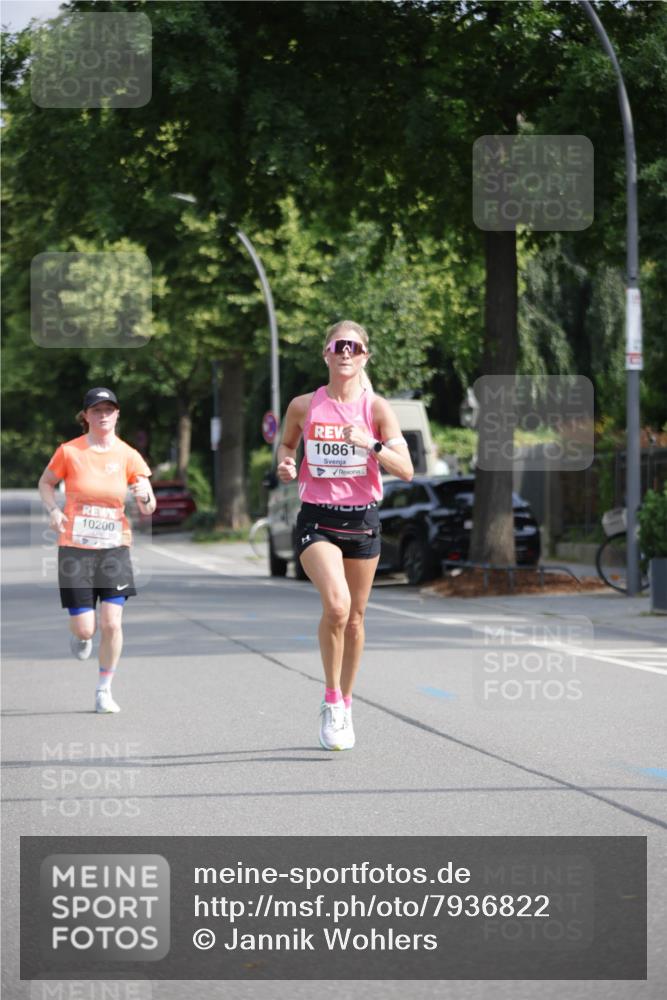 15.06.2025 - REWE Women's Run Jannik Wohlers http://msf.ph/oto/7936822 15.06.2025 08:42:54 Laufen 10200, 10861 meine-sportfotos.de