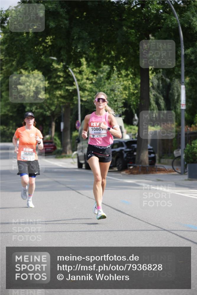 15.06.2025 - REWE Women's Run Jannik Wohlers http://msf.ph/oto/7936828 15.06.2025 08:42:54 Laufen 10200, 1086 meine-sportfotos.de