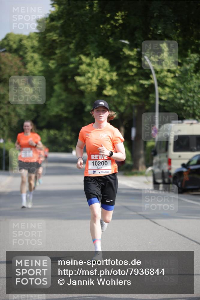 15.06.2025 - REWE Women's Run Jannik Wohlers http://msf.ph/oto/7936844 15.06.2025 08:42:55 Laufen 10200 meine-sportfotos.de