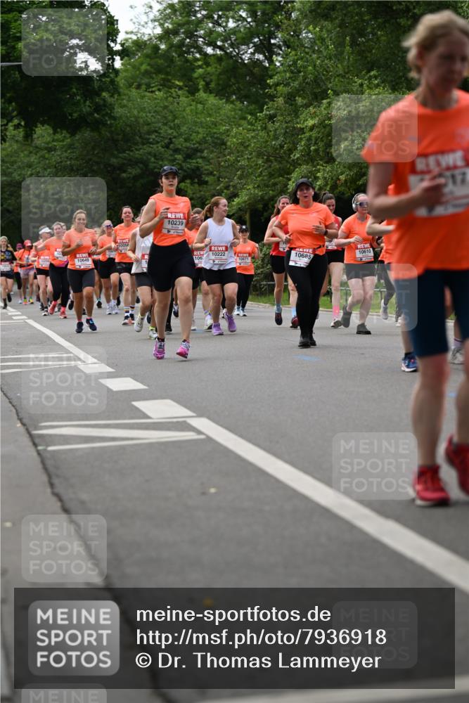15.06.2025 - REWE Women's Run Dr. Thomas Lammeyer http://msf.ph/oto/7936918 15.06.2025 09:19:35 Laufen 10239 meine-sportfotos.de