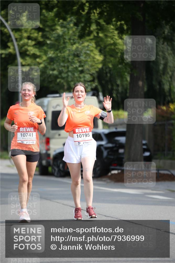15.06.2025 - REWE Women's Run Jannik Wohlers http://msf.ph/oto/7936999 15.06.2025 09:54:58 Laufen 10741, 10195 meine-sportfotos.de